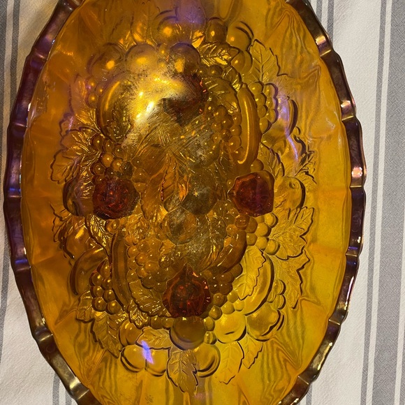 Vintage Oval Footed Fruit Bowl Indiana Glass Amber Carnival Harvest Grape Design - Picture 2 of 6